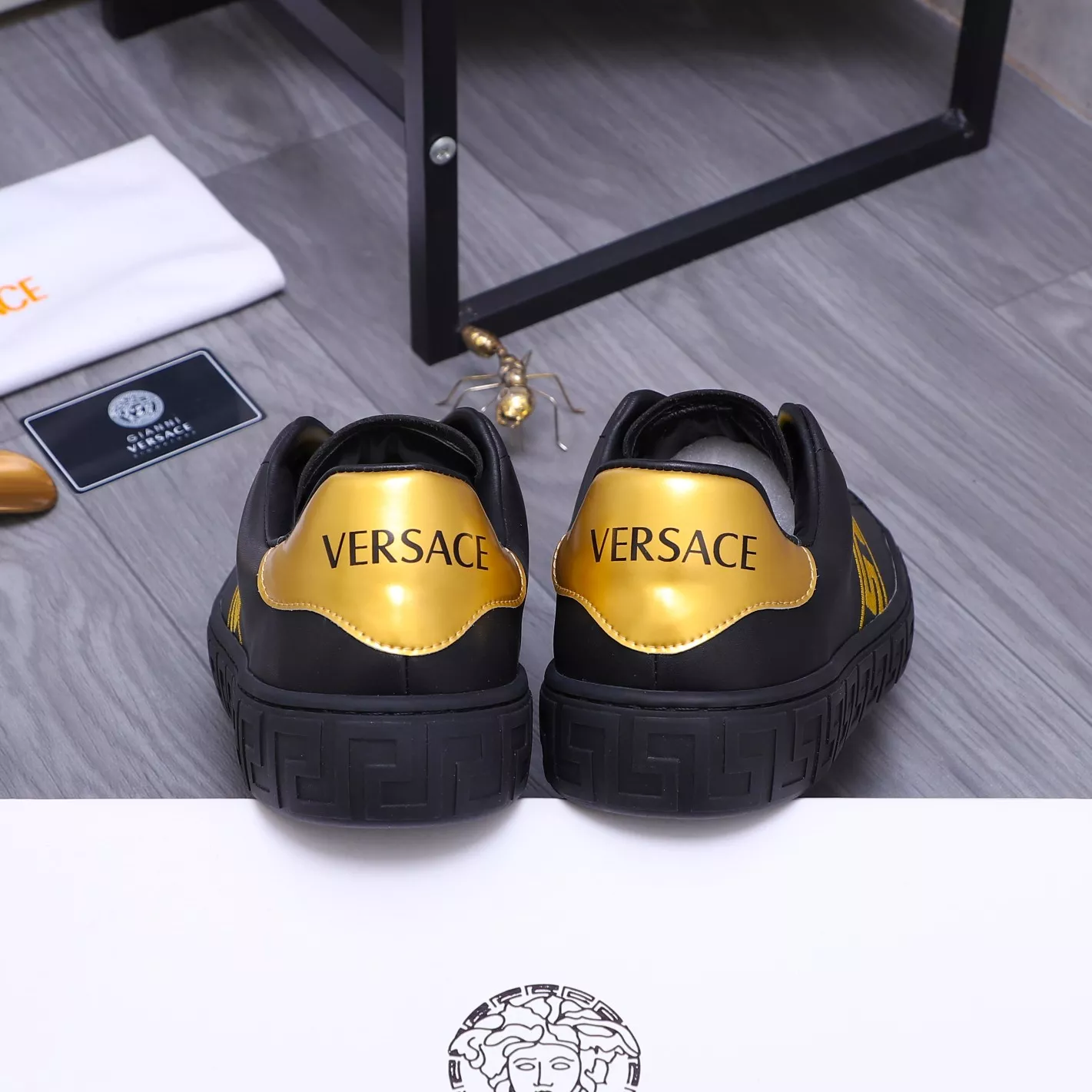 versace decontractees chaussures pour femme s_12744261